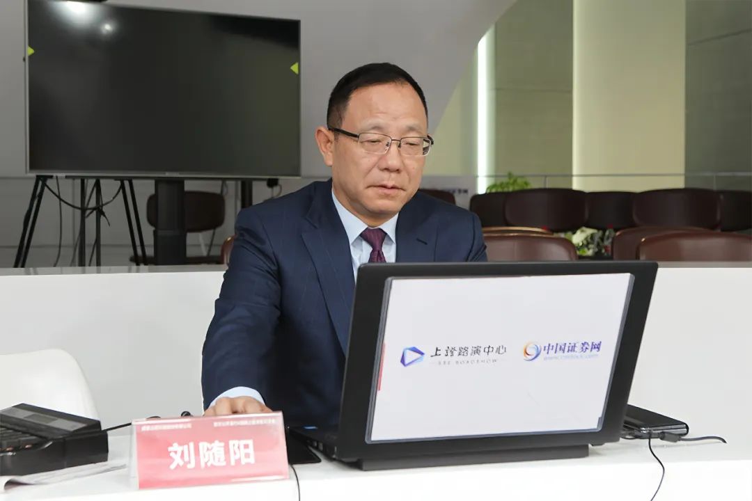 从学霸到涉案富豪：立航科技创始人刘随阳的危机与退市困局