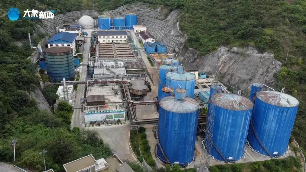 重庆企业8亿投资茅台镇遭"锁厂赶人"？贵州遵义刚刚通报提级调查！