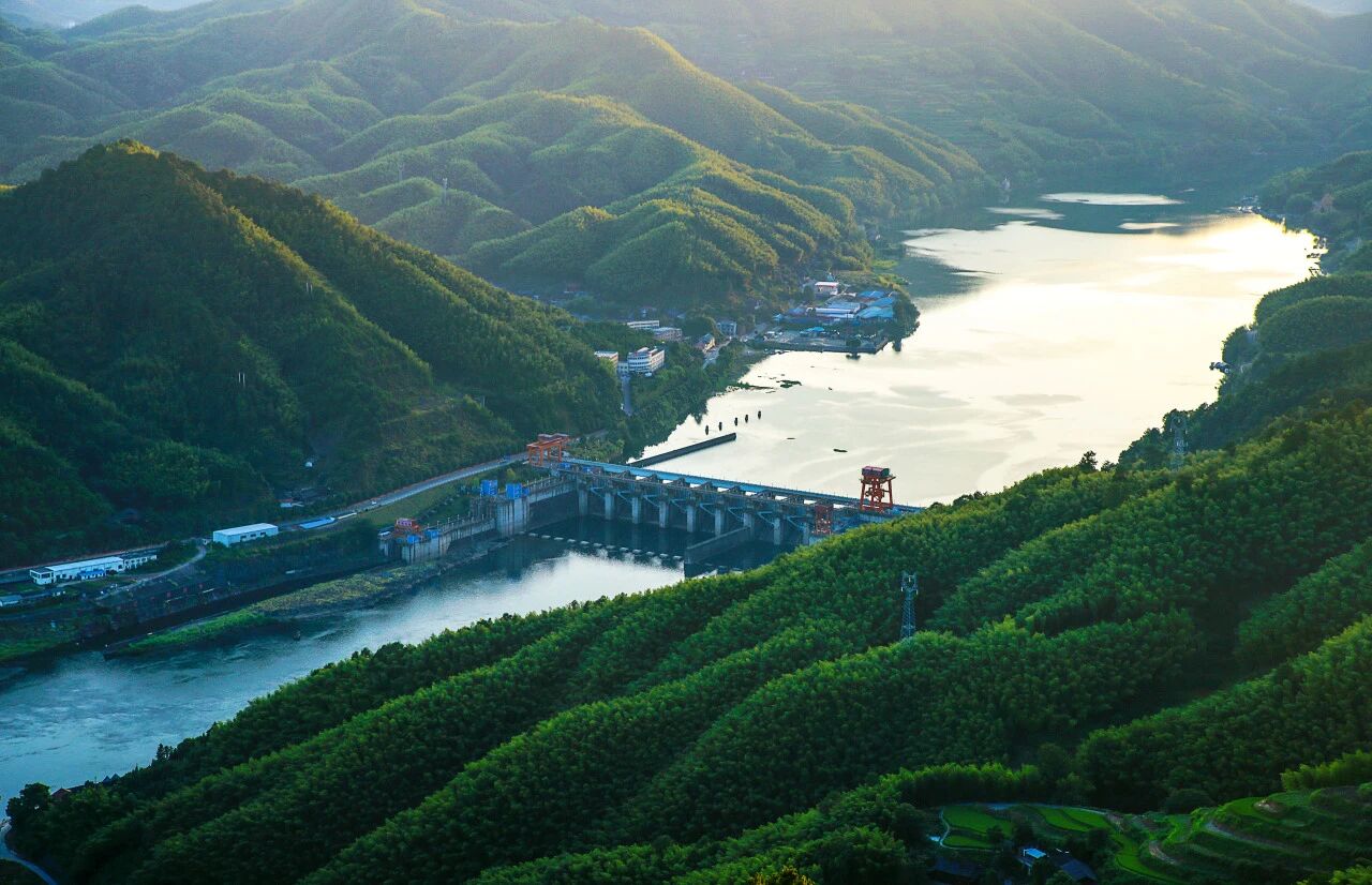 拟7.9亿转让优质水电集群实控权，总装机容量约160MW，年入1.2亿！