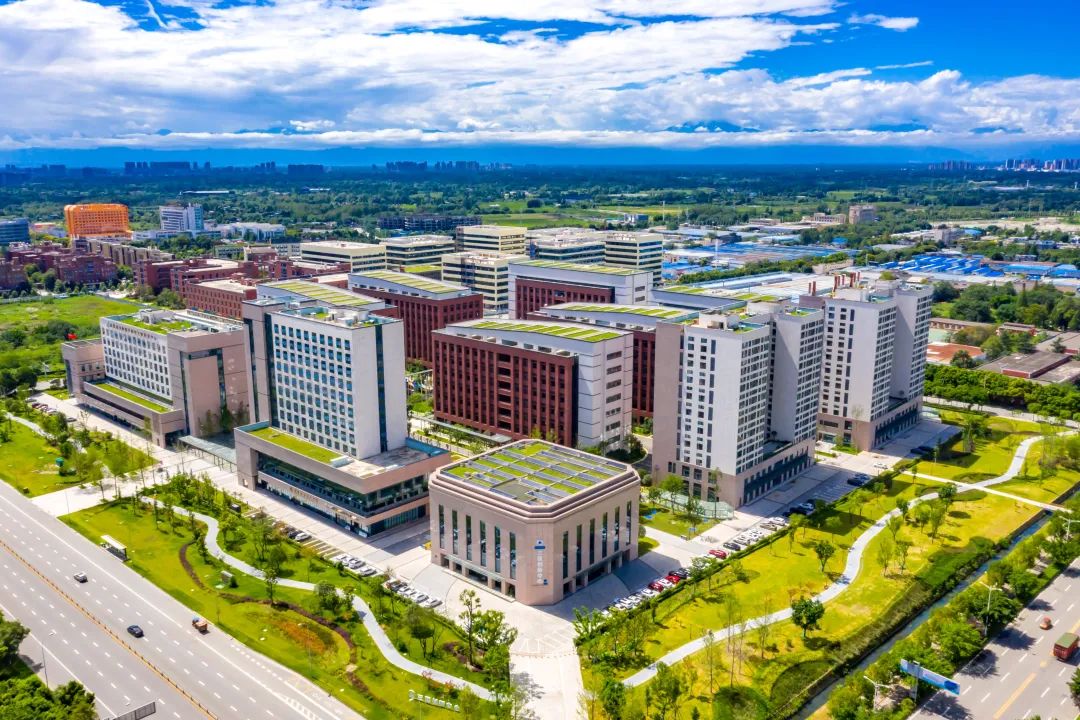 成都市低空血液配送项目首飞成功